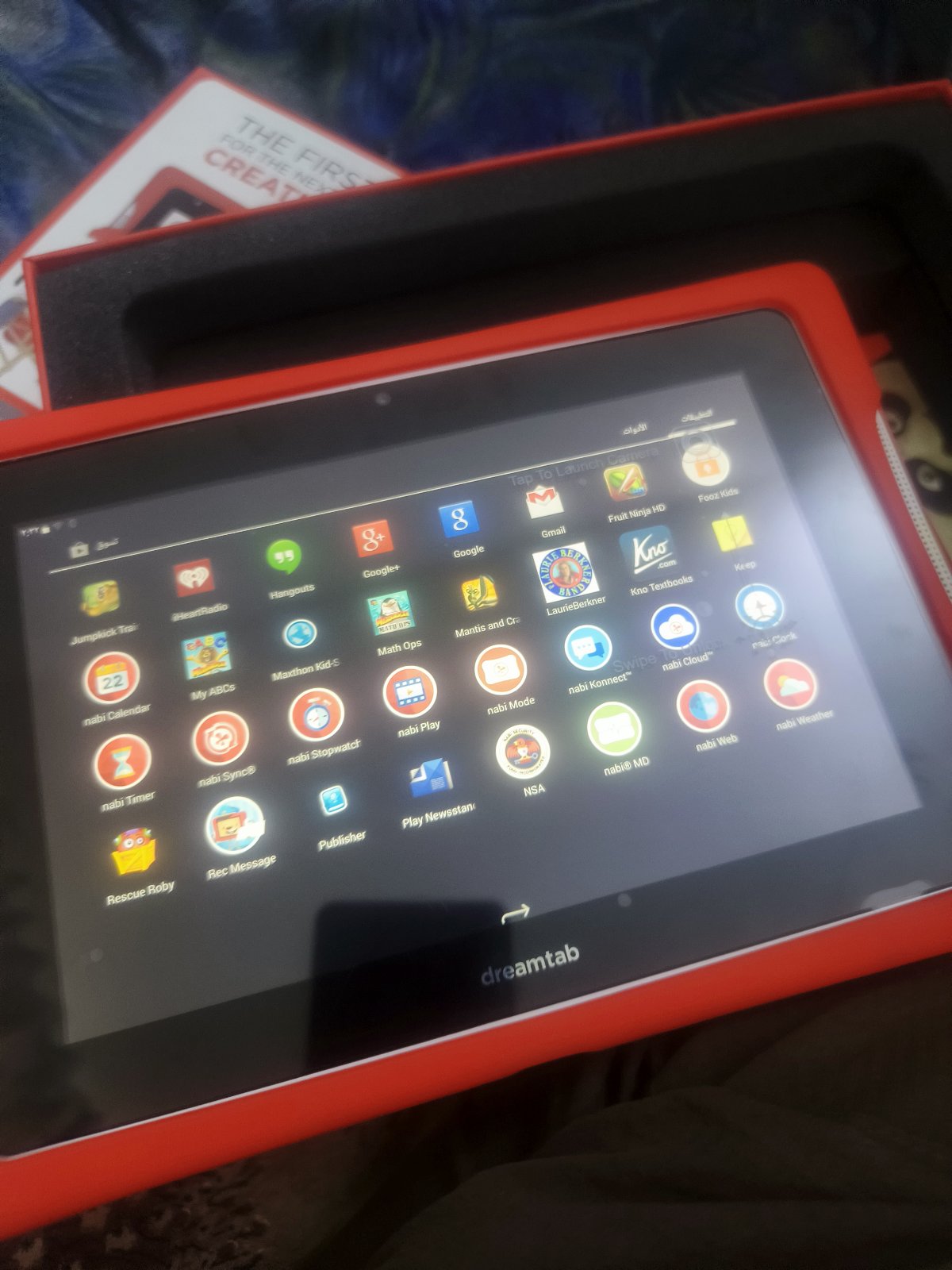 تابلت Dreamtab للأطفال بحافظة حمراء